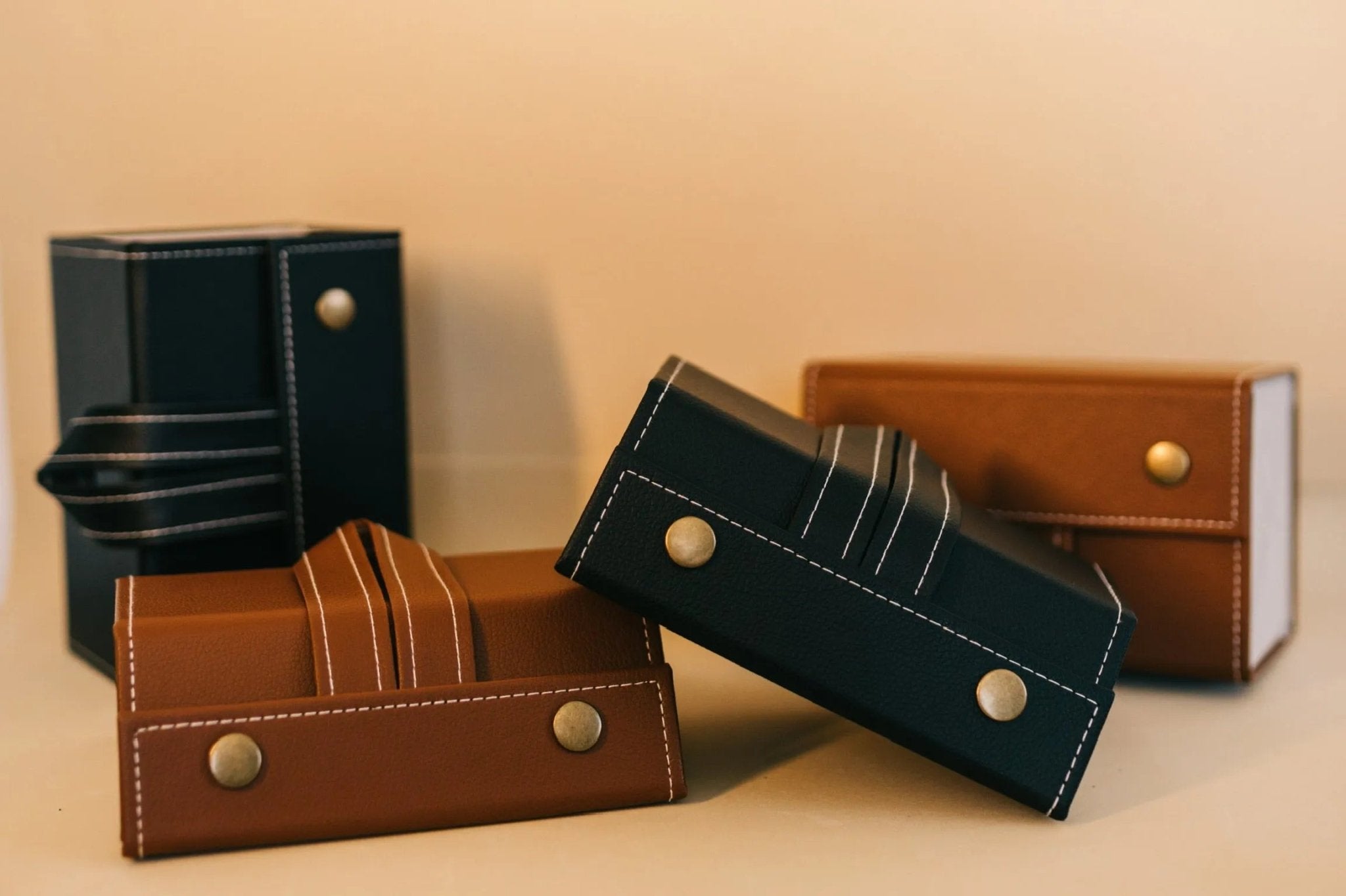 Acessórios - Golden Glasses