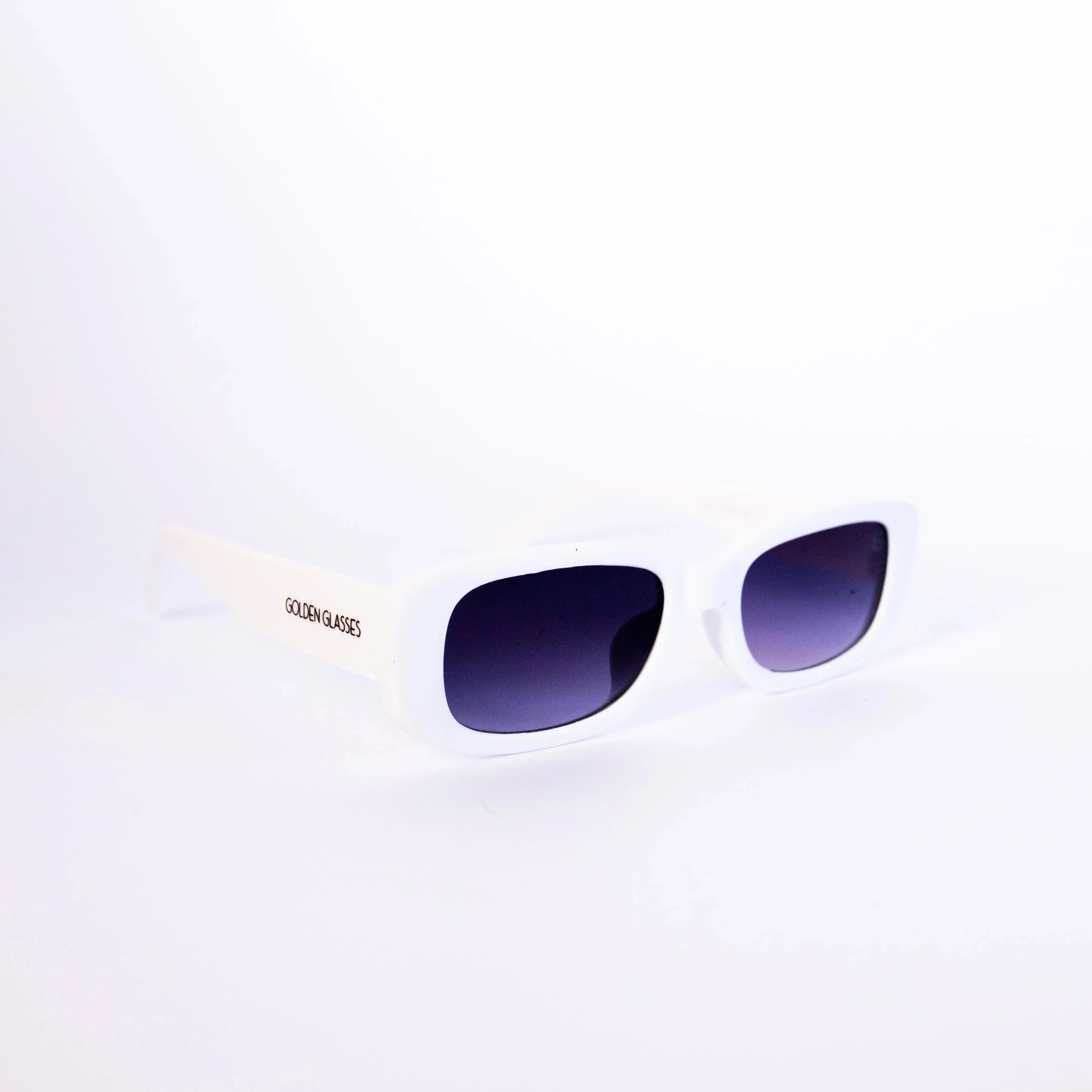 Óculos de Sol Retrô Branco - Golden Glasses