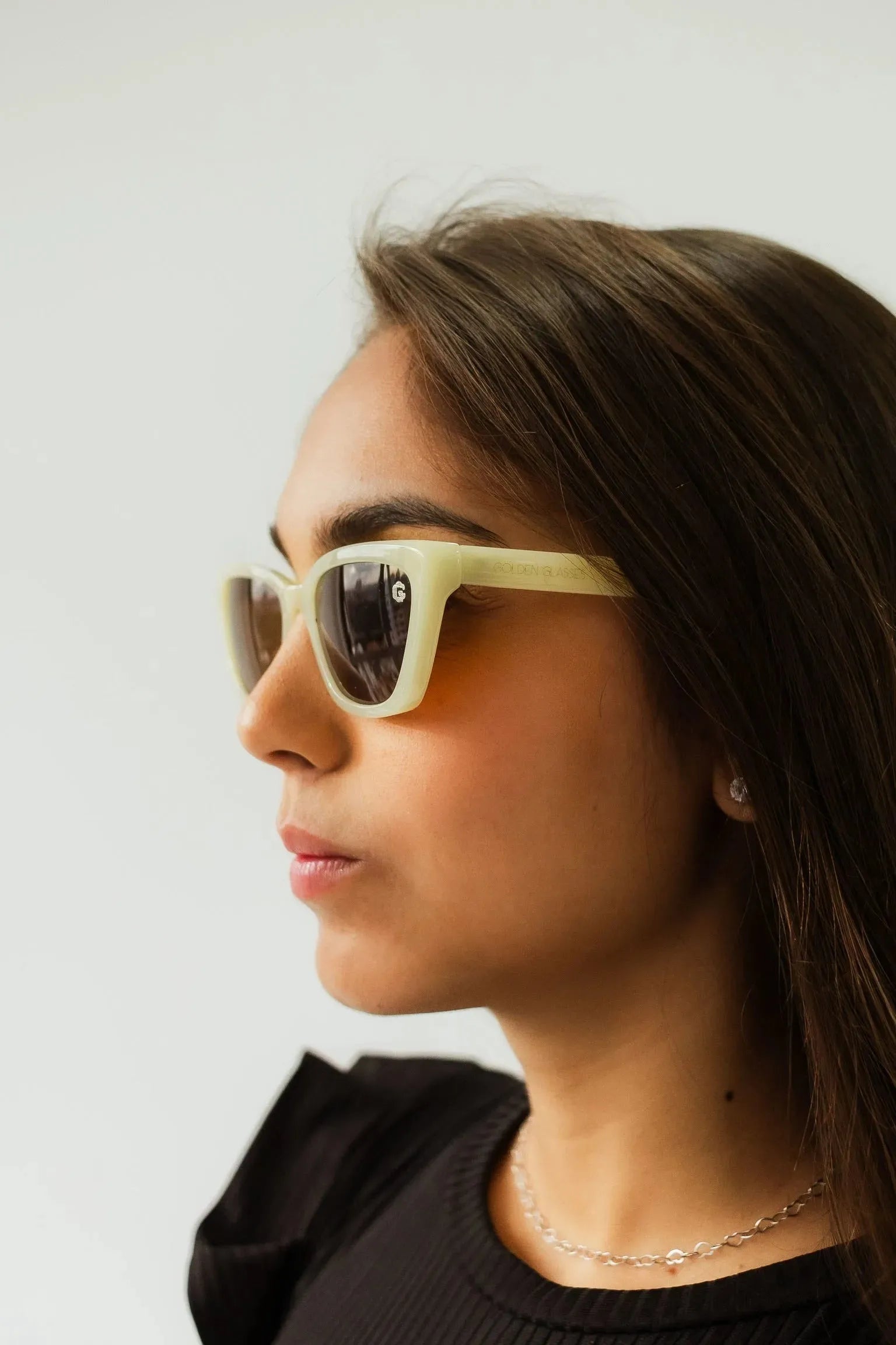 Óculos de sol Vibes Creme - Golden Glasses