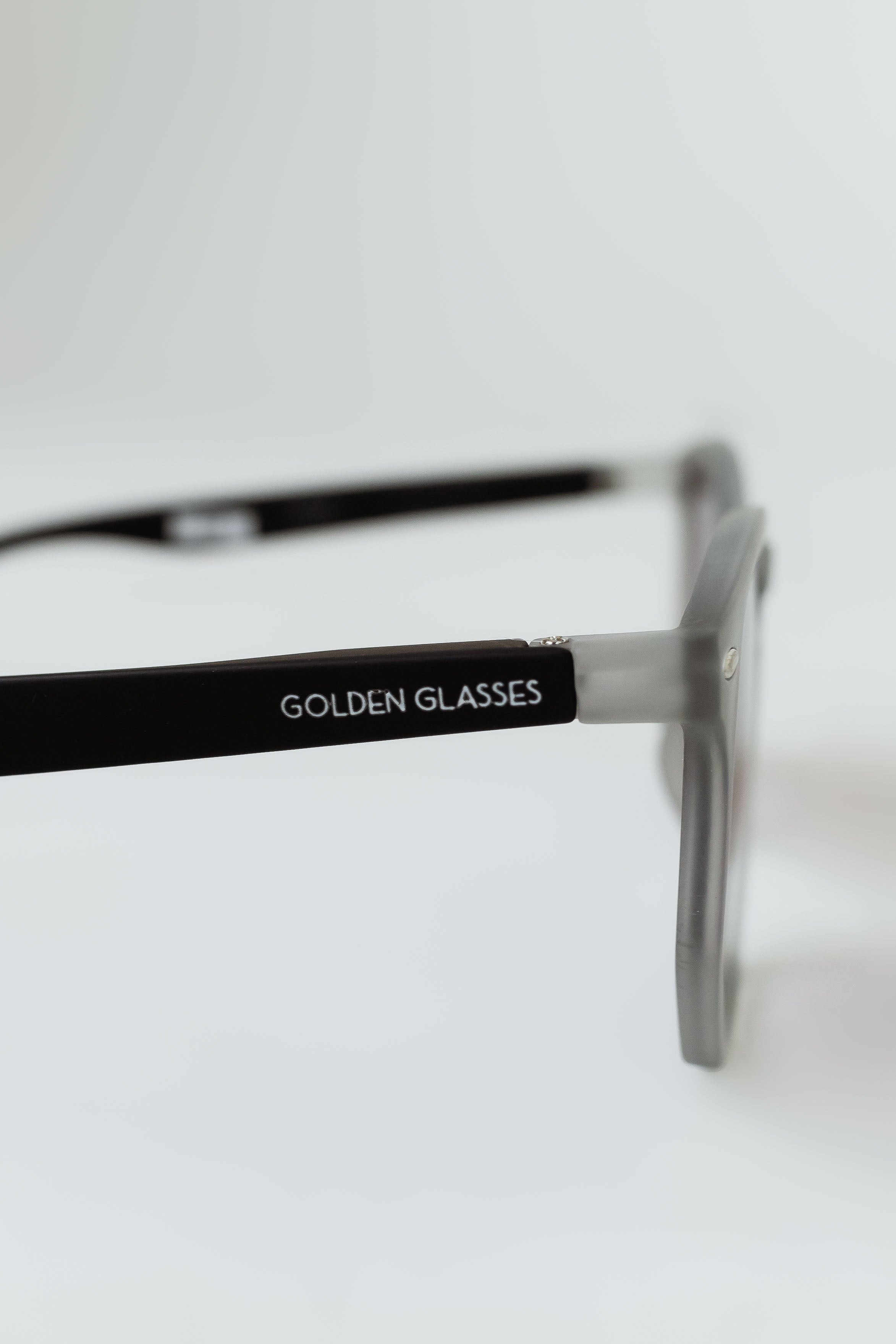 Óculos de Sol Unissex Street Cinza Fosco