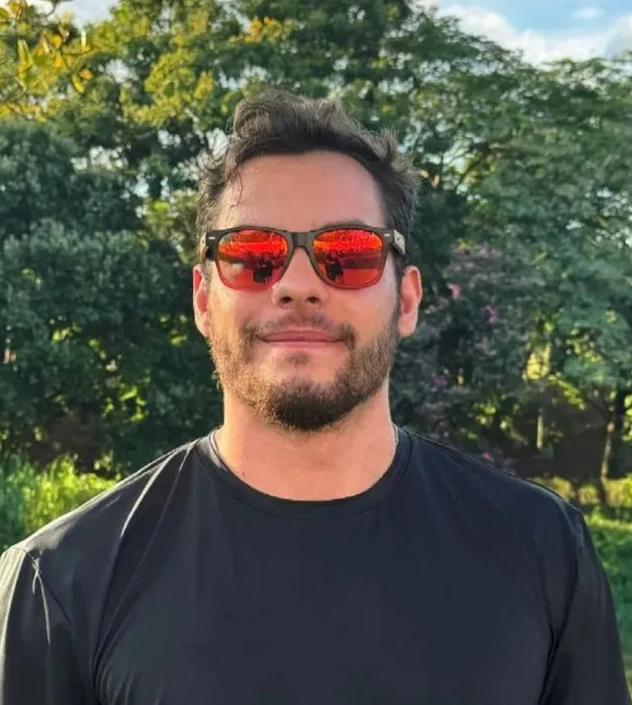 Óculos de sol Burn Preto e Vermelho - Golden Glasses