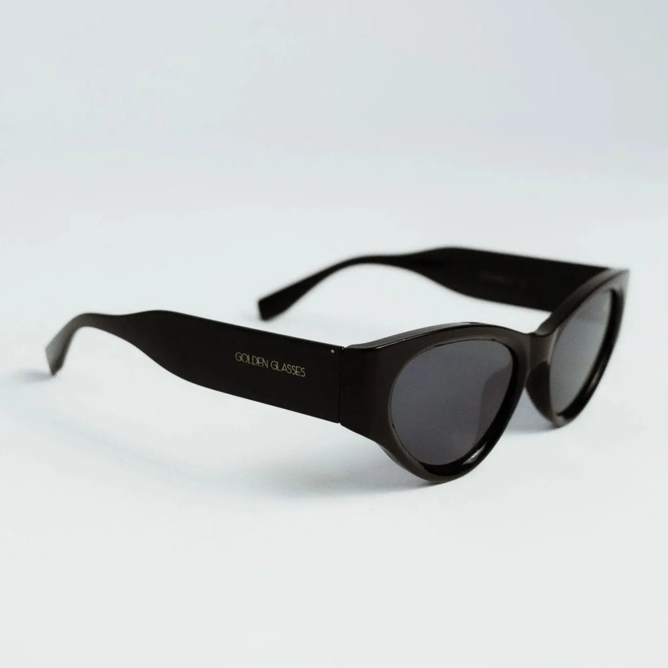 Óculos de Sol Charm Preto - Golden Glasses