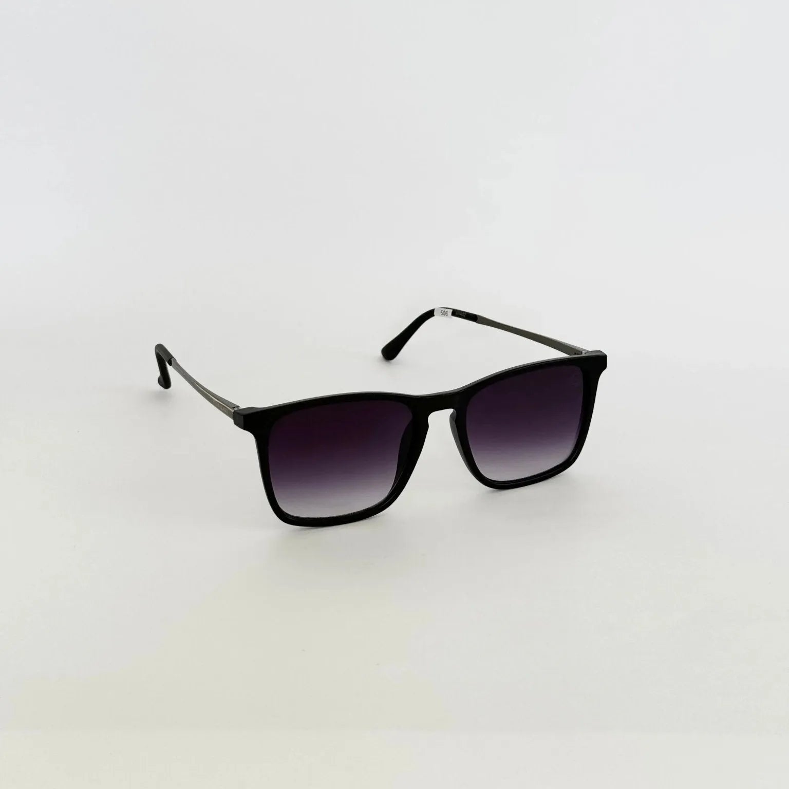 Óculos de Sol Classic Signature Preto Degradê - Golden Glasses