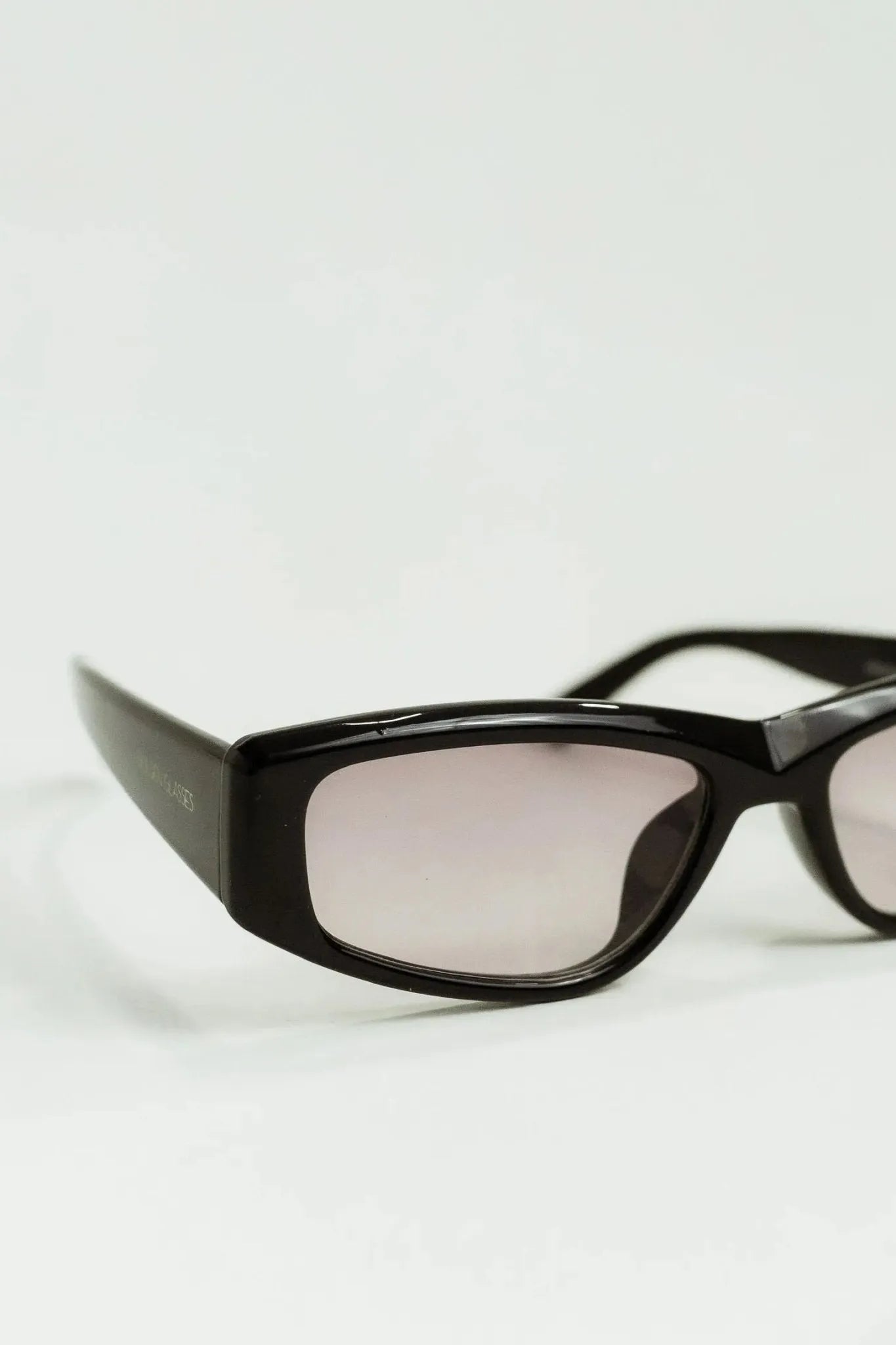 Óculos de sol Elegance Preto Cosmetic - Golden Glasses