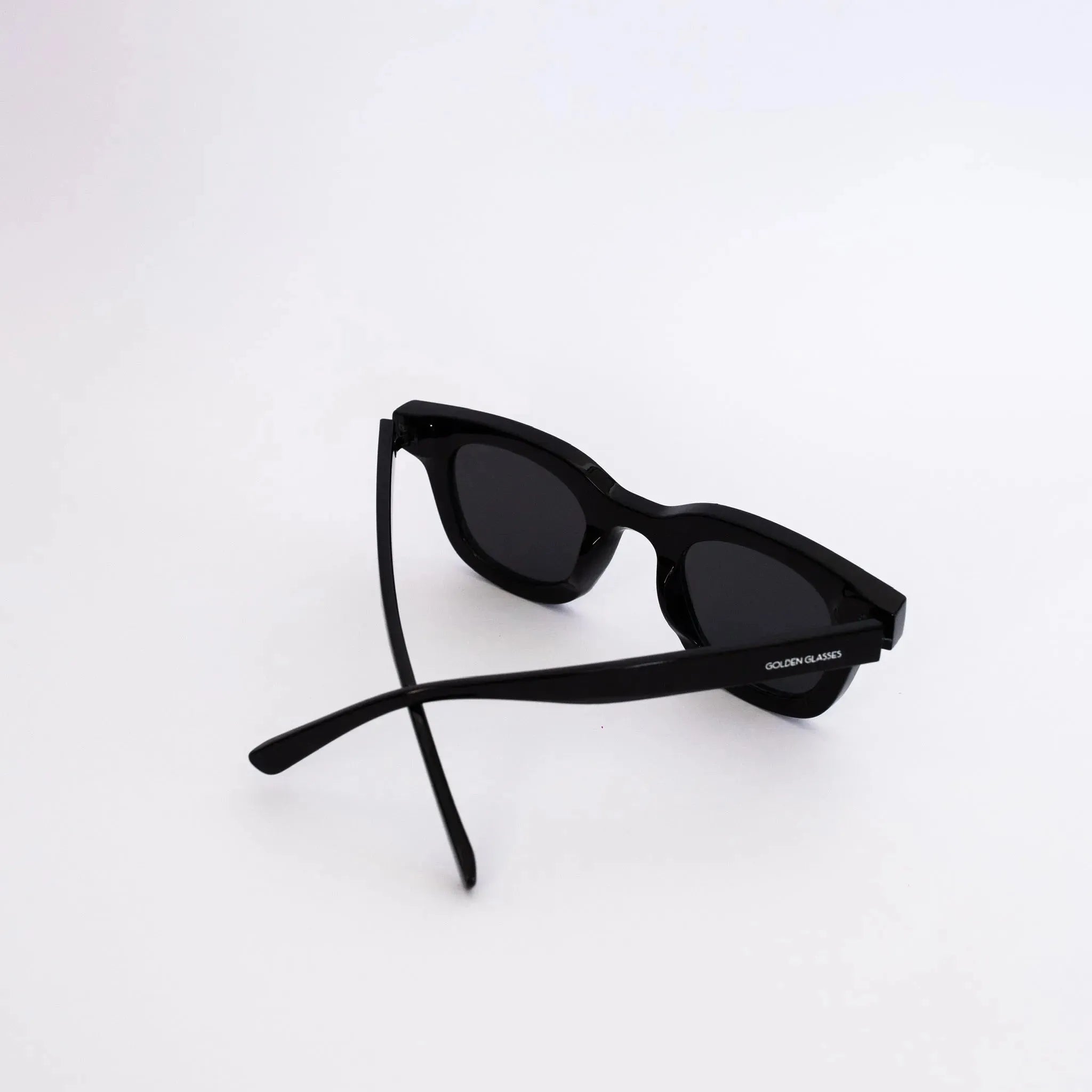 Óculos de Sol Glow Preto - Golden Glasses