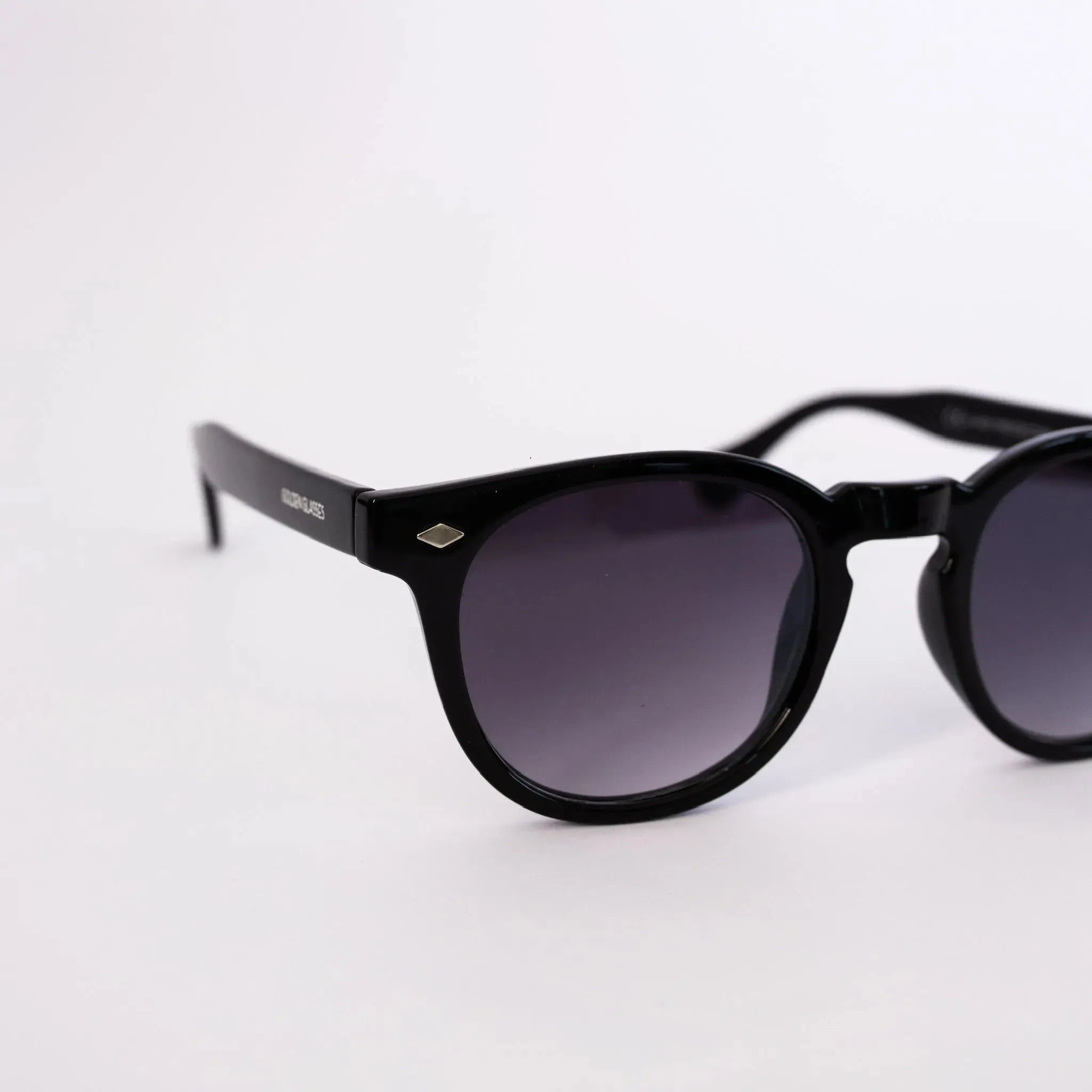 Óculos de sol Logan Preto - Golden Glasses