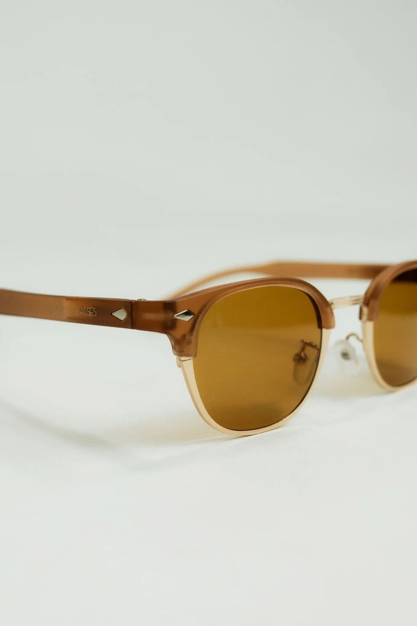 Óculos de sol Mirage Marrom - Golden Glasses