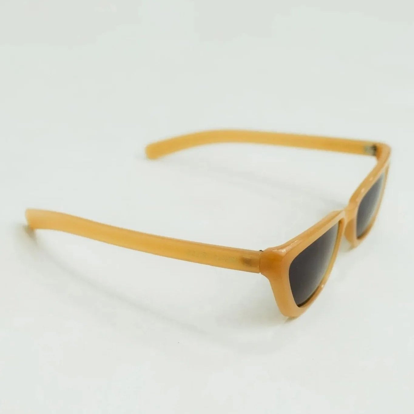 Óculos de sol Vibes Caramelo - Golden Glasses