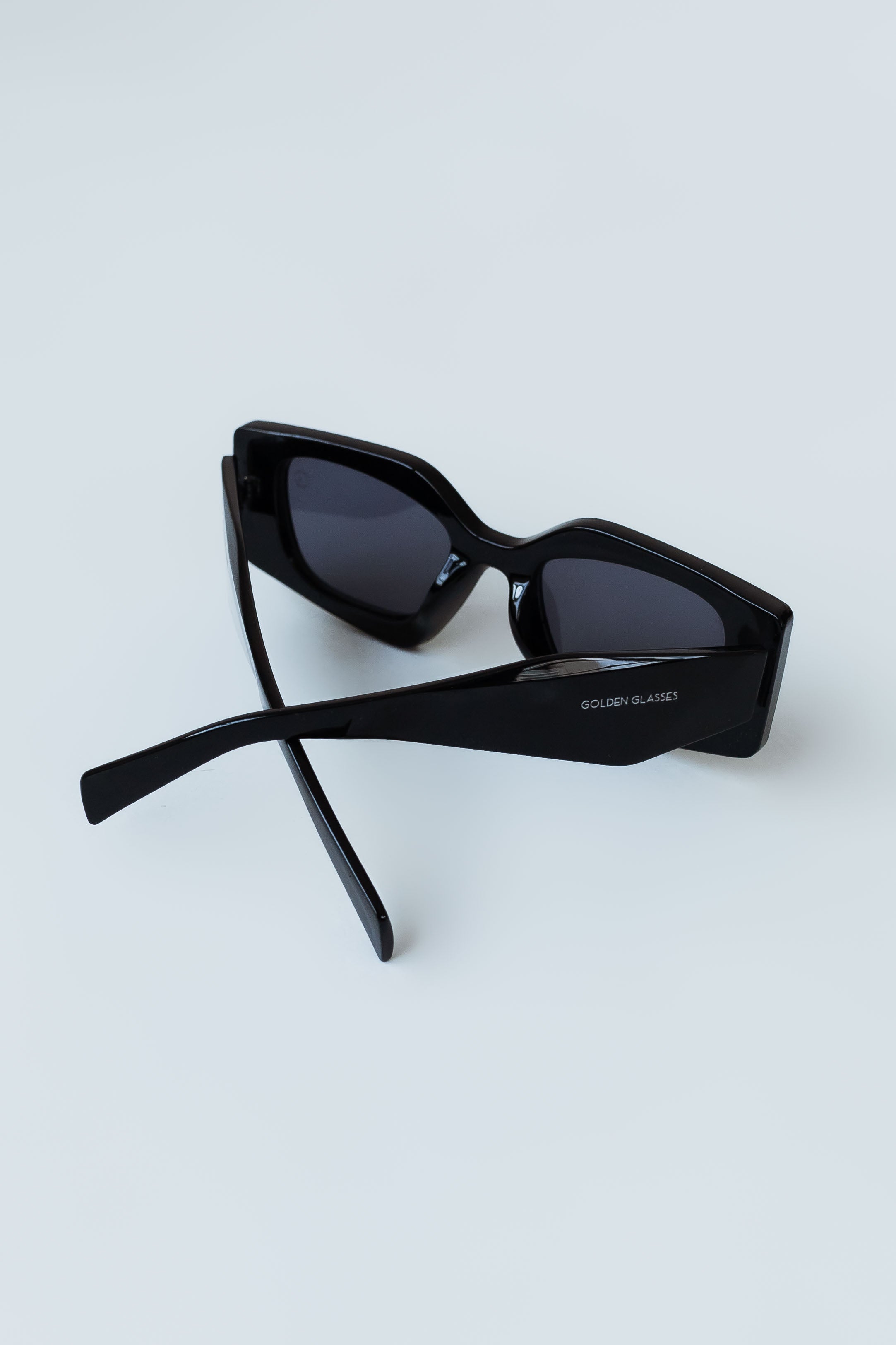 Óculos de Sol Feminino Island Preto